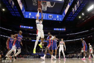 以小个子姿 以小个子姿