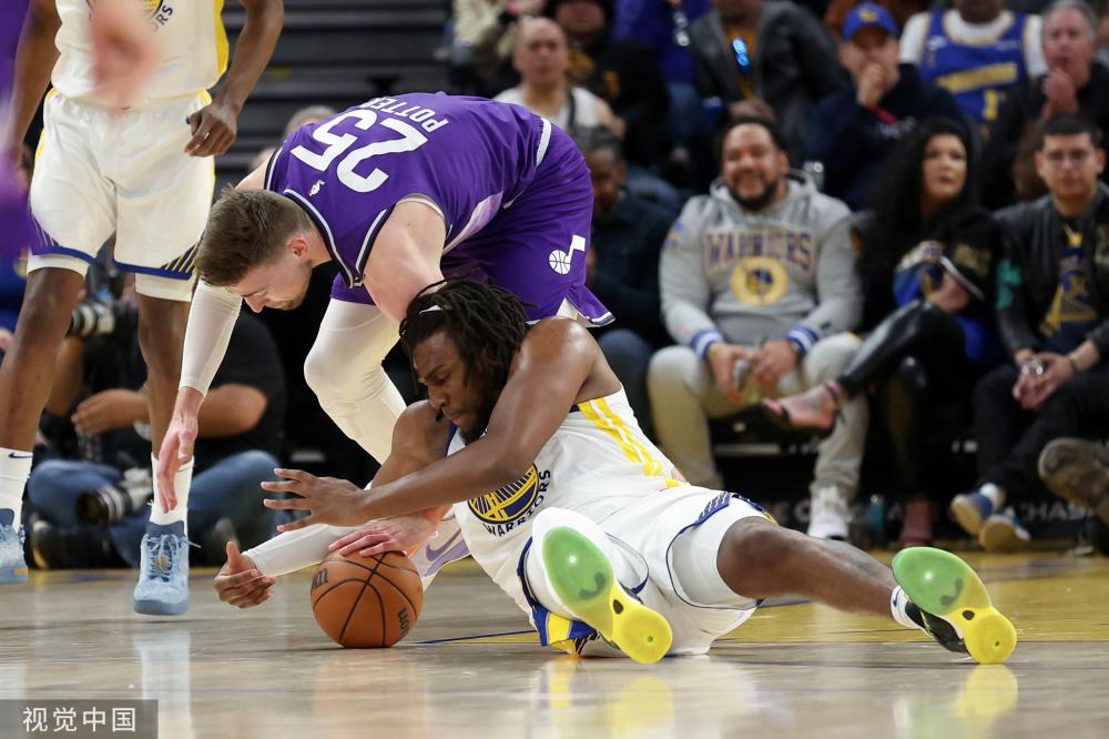 际舞台上与 际舞台上与